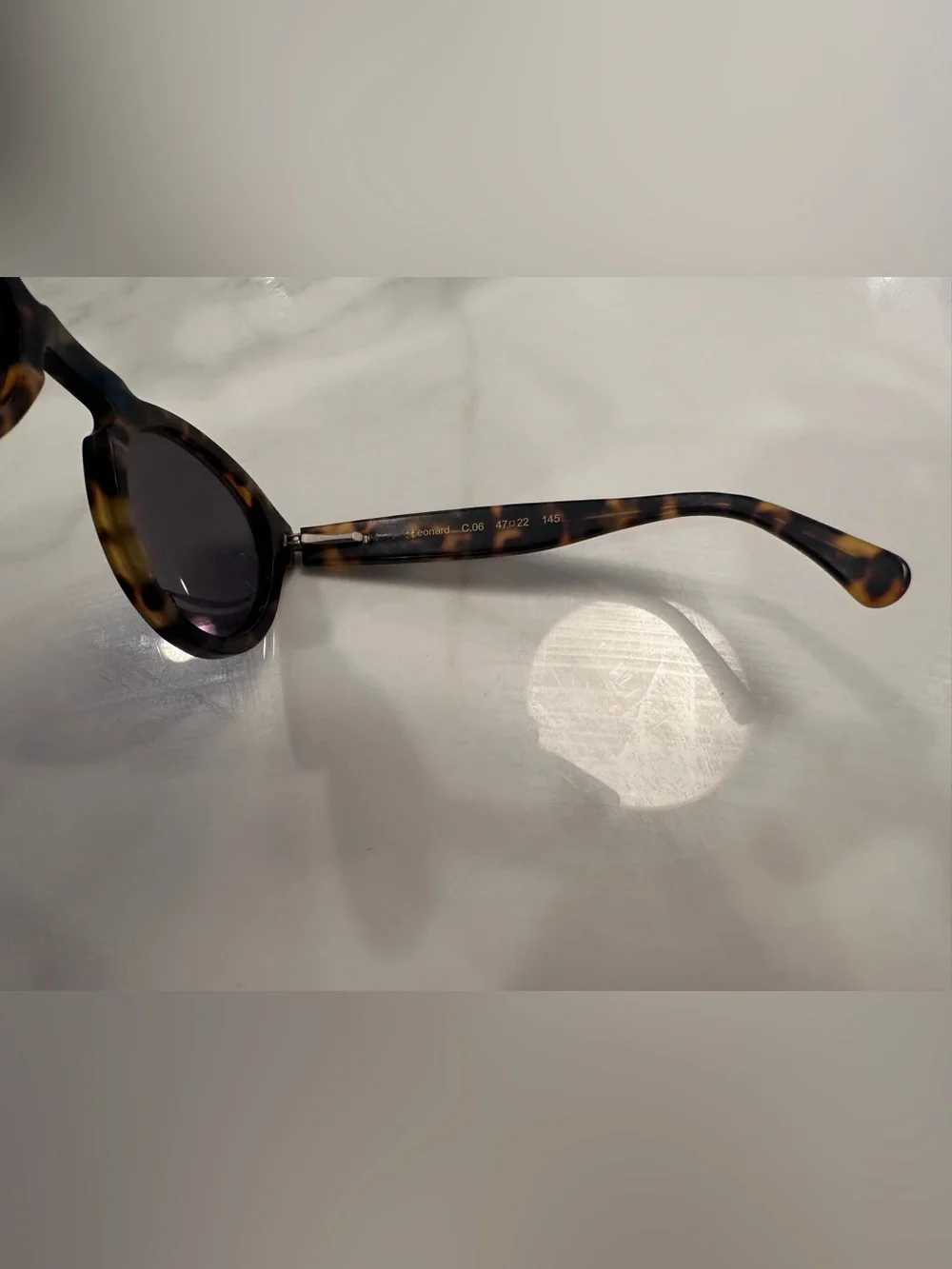 Illesteva round tortoiseshell